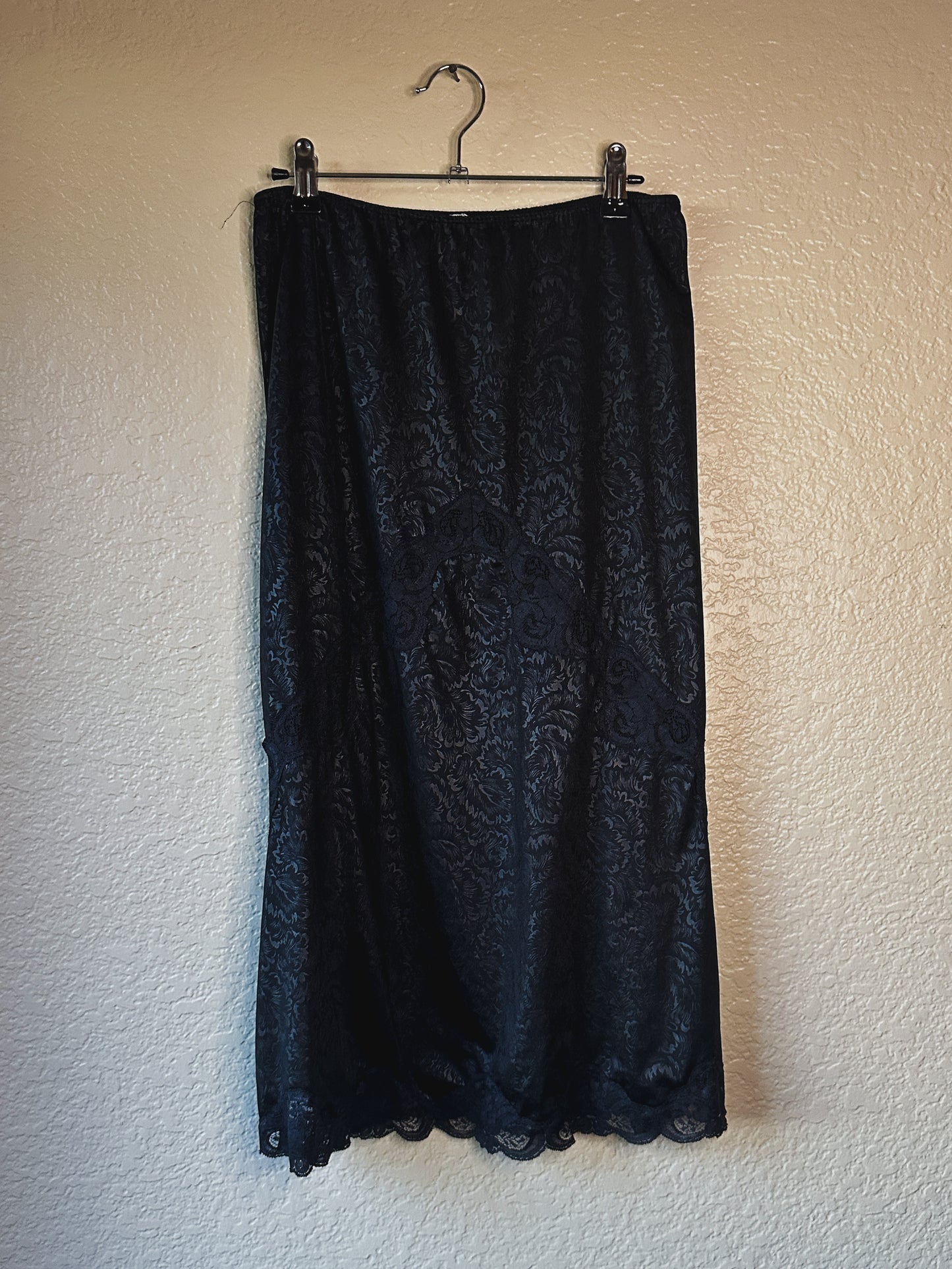 Heartbreaker Vanity Fair Slip